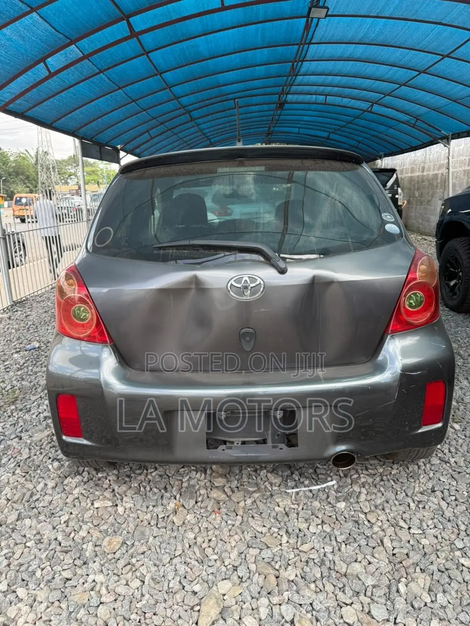 Toyota Vitz 2010 Gray