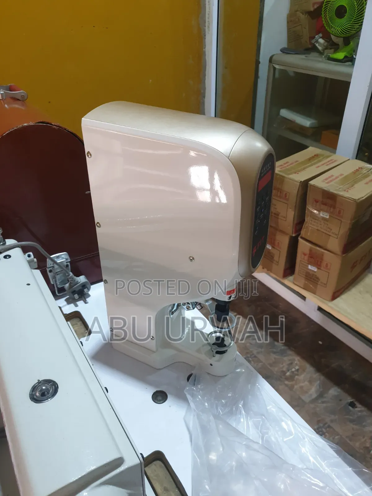 Digital Eyelet Machine