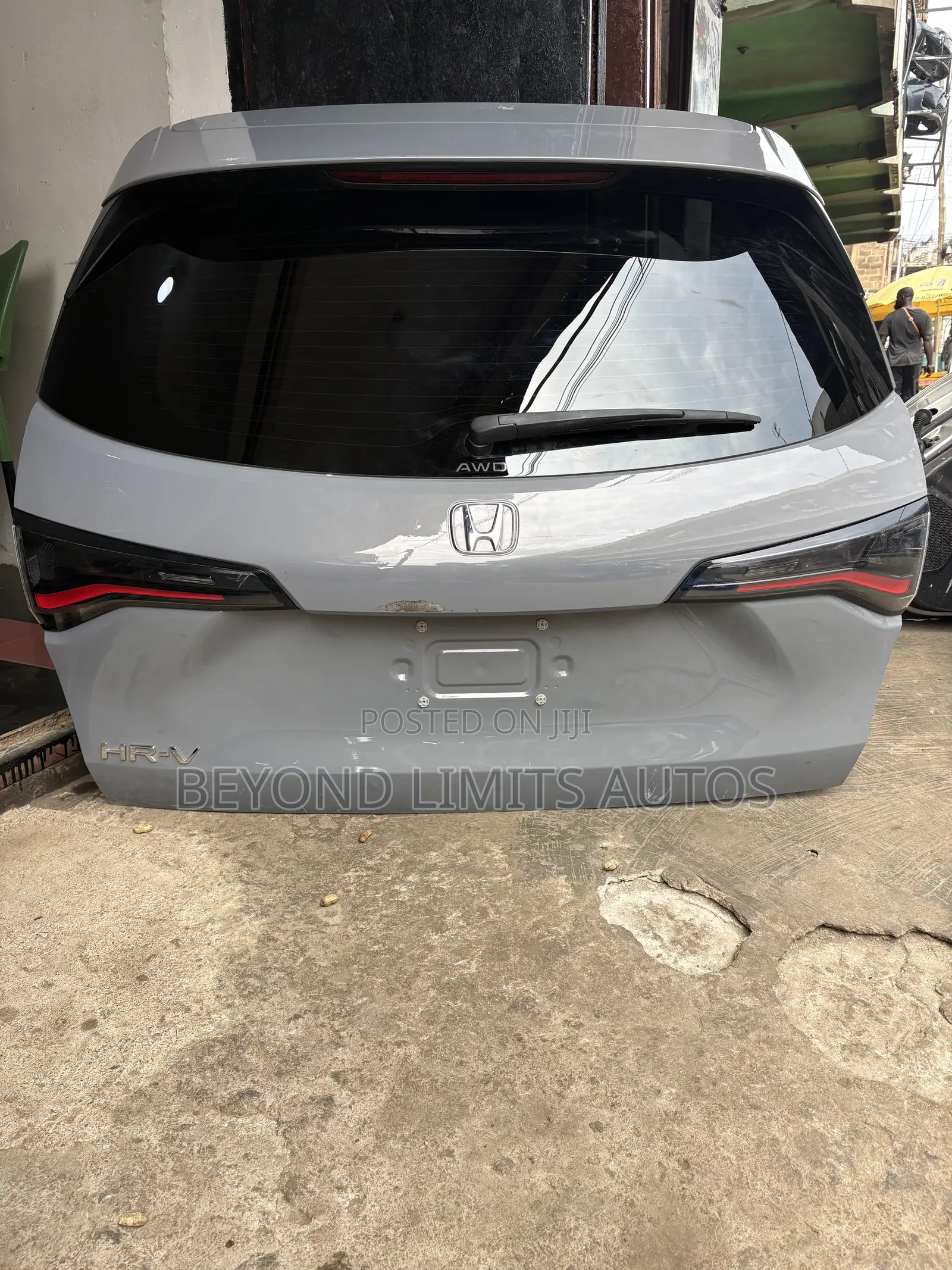 Honda HR-V 2023, Complete Boot