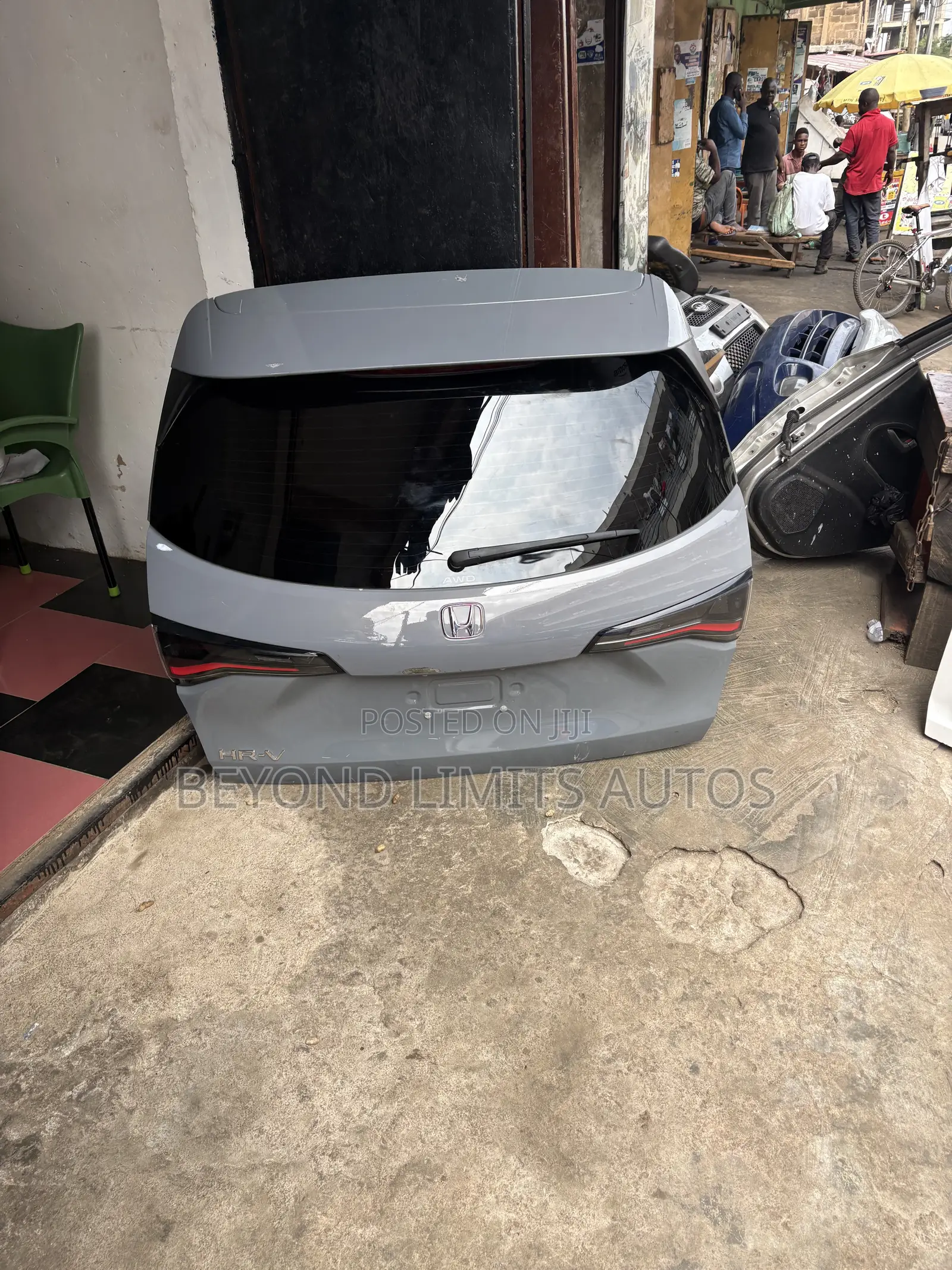 Honda HR-V 2023, Complete Boot