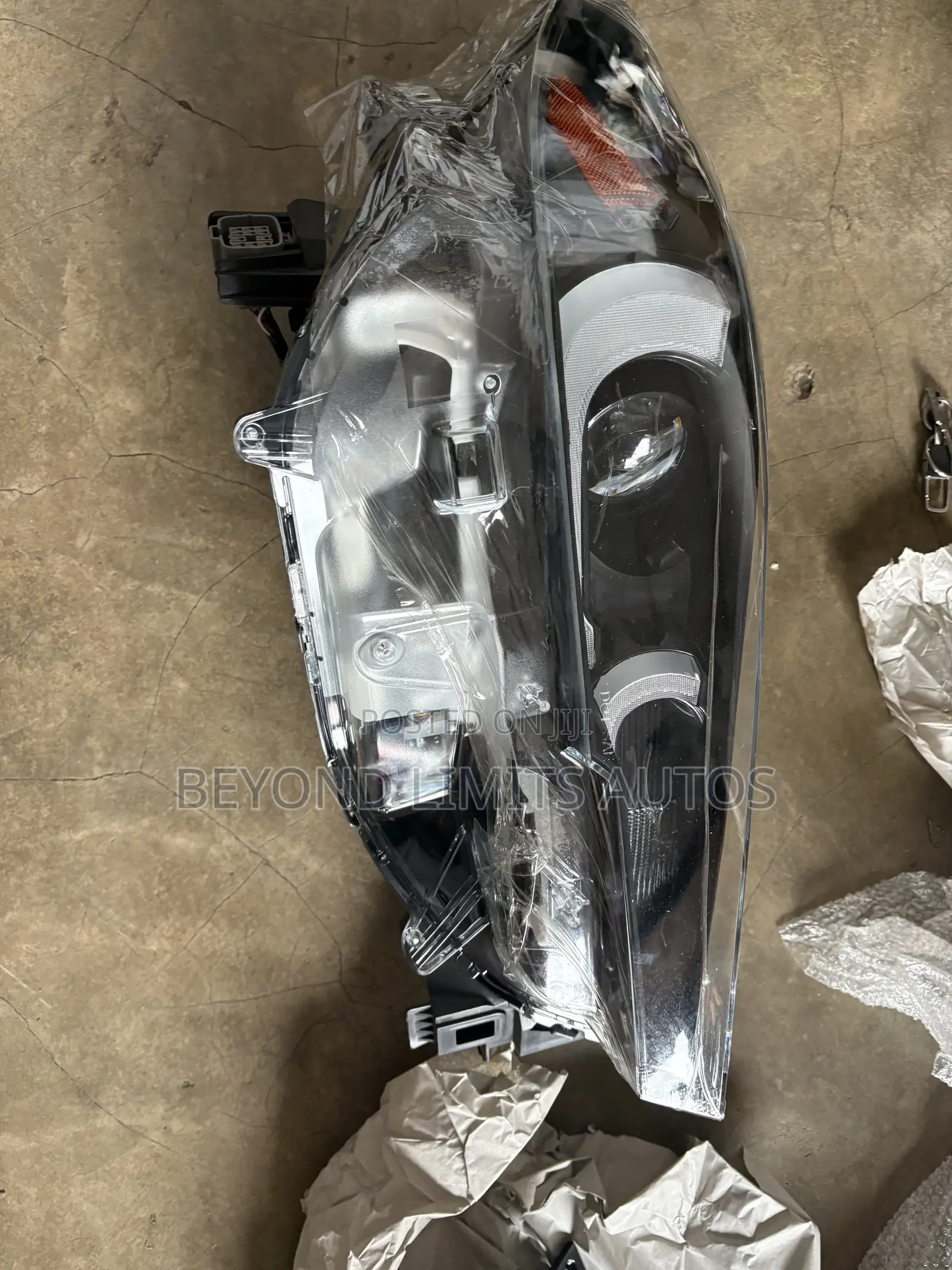 Mazda CX,2024 Headlight Full Led