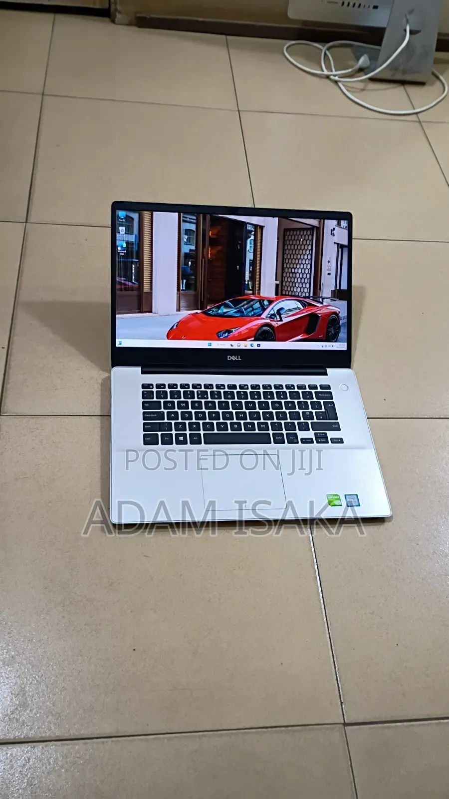 Laptop Dell Inspiron 15 5580 8GB Intel Core i5 SSD 256GB
