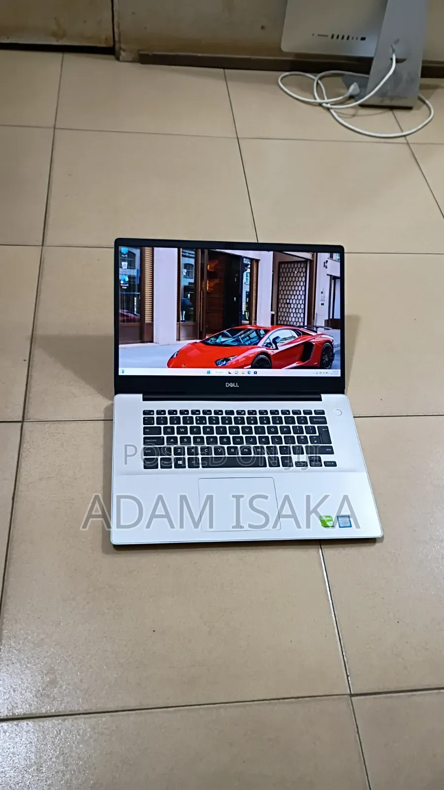 Laptop Dell Inspiron 15 5580 8GB Intel Core i5 SSD 256GB