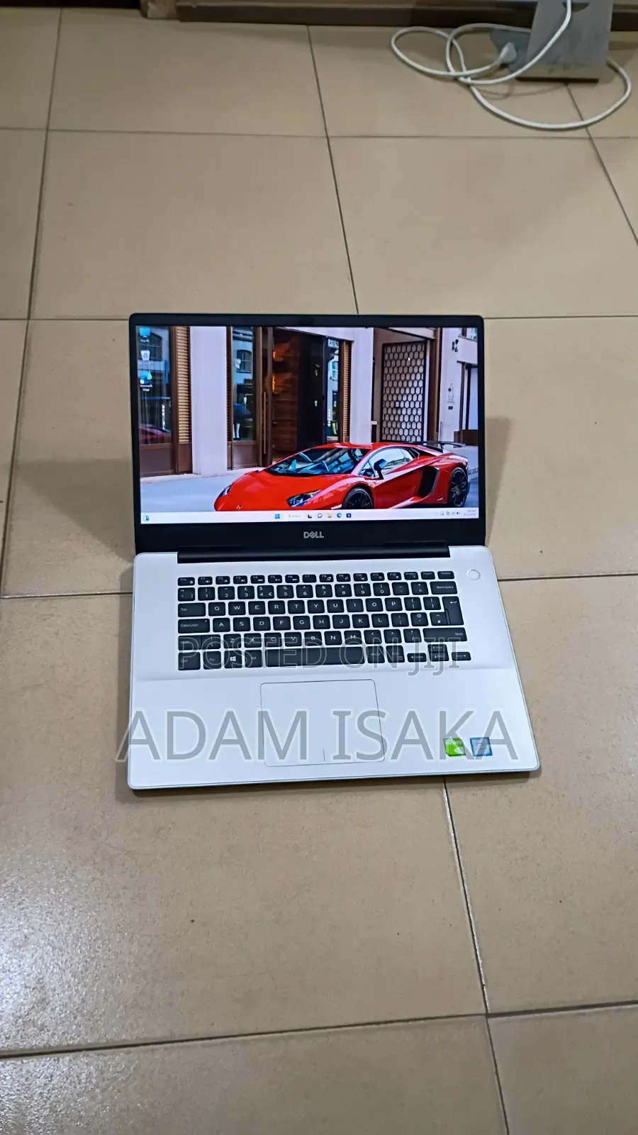 Laptop Dell Inspiron 15 5580 8GB Intel Core i5 SSD 256GB