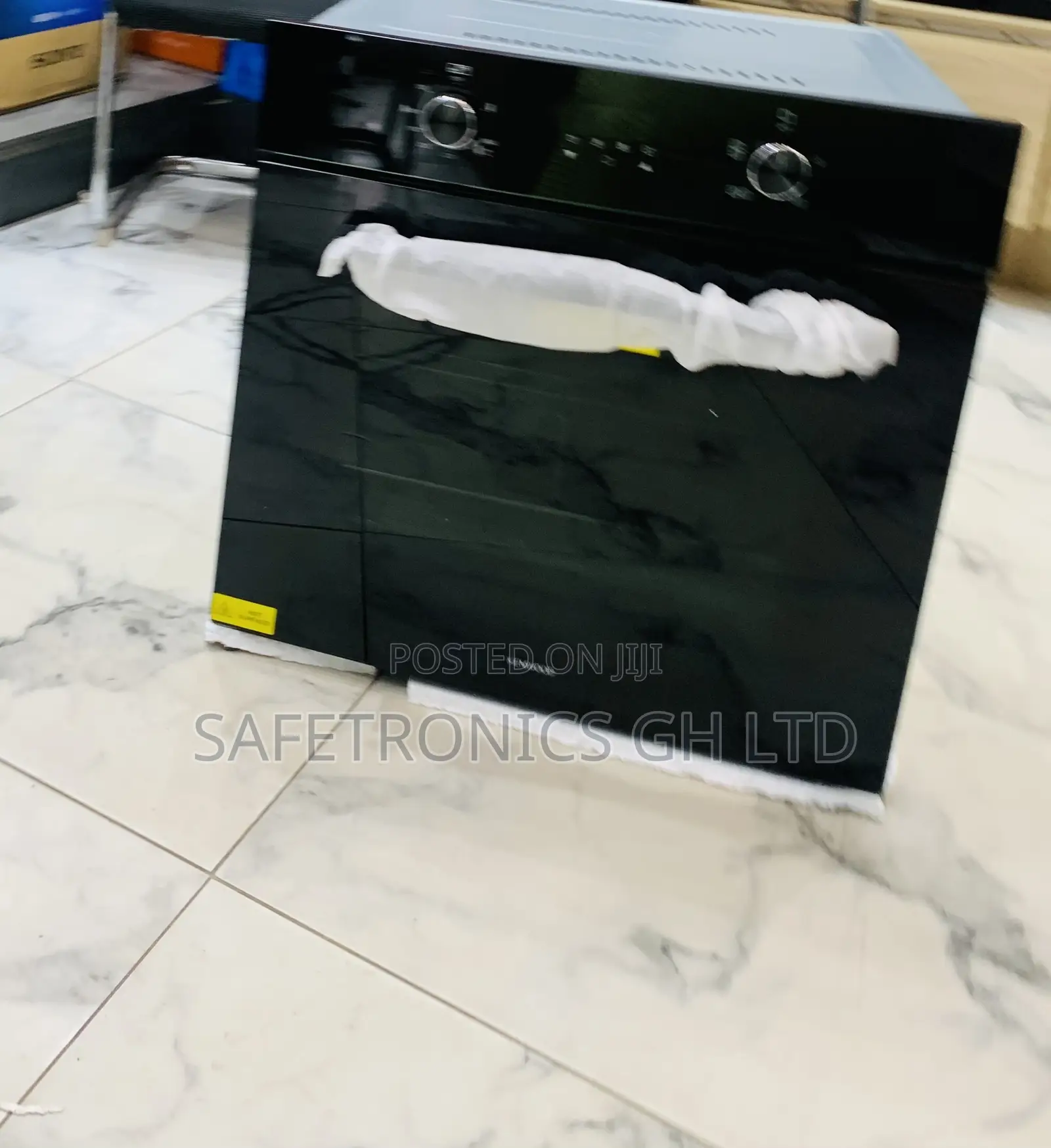 Essential Modern • Black Kenwood Inbuilt Electric Oven