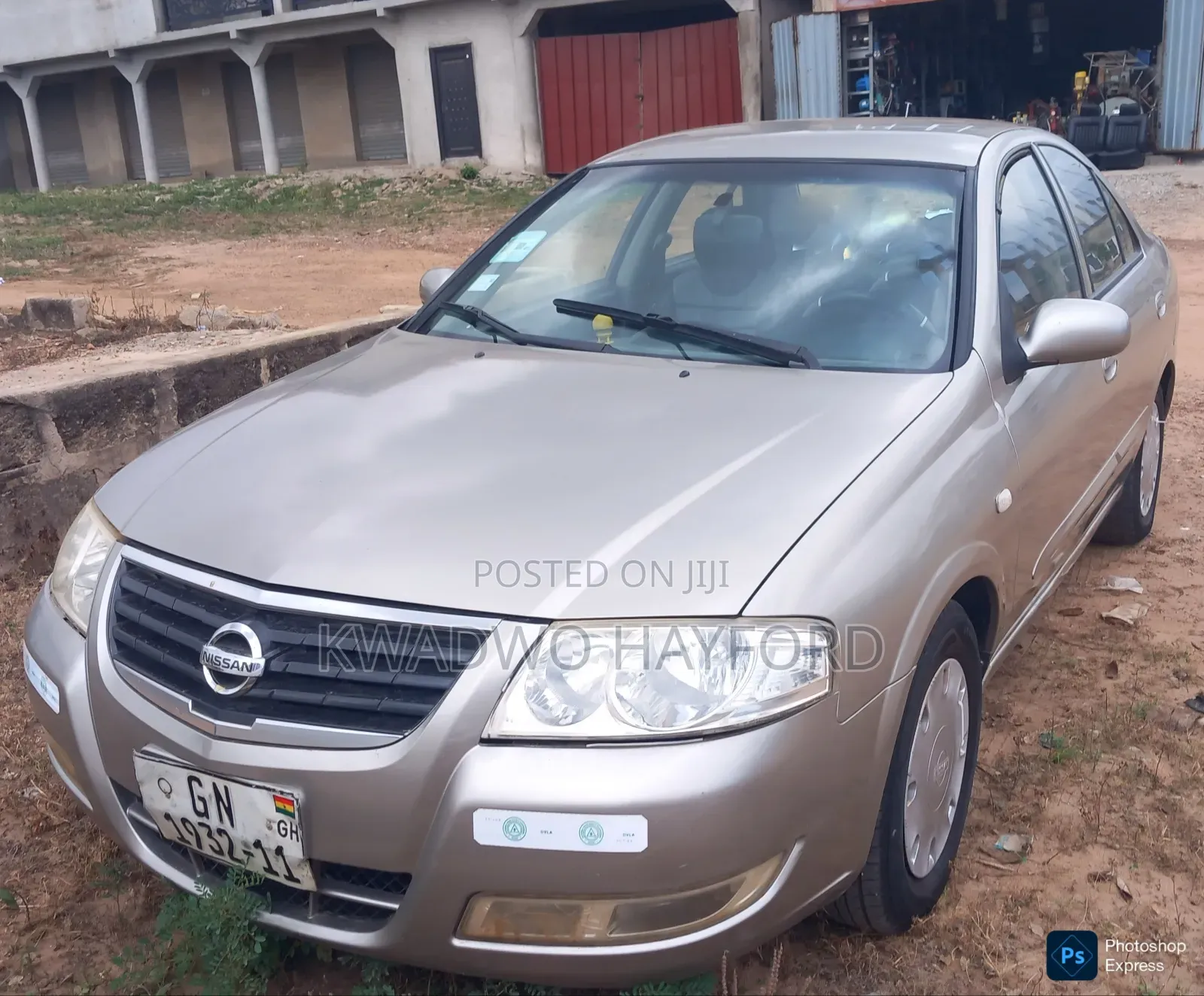 Nissan Sunny 2010 Silver