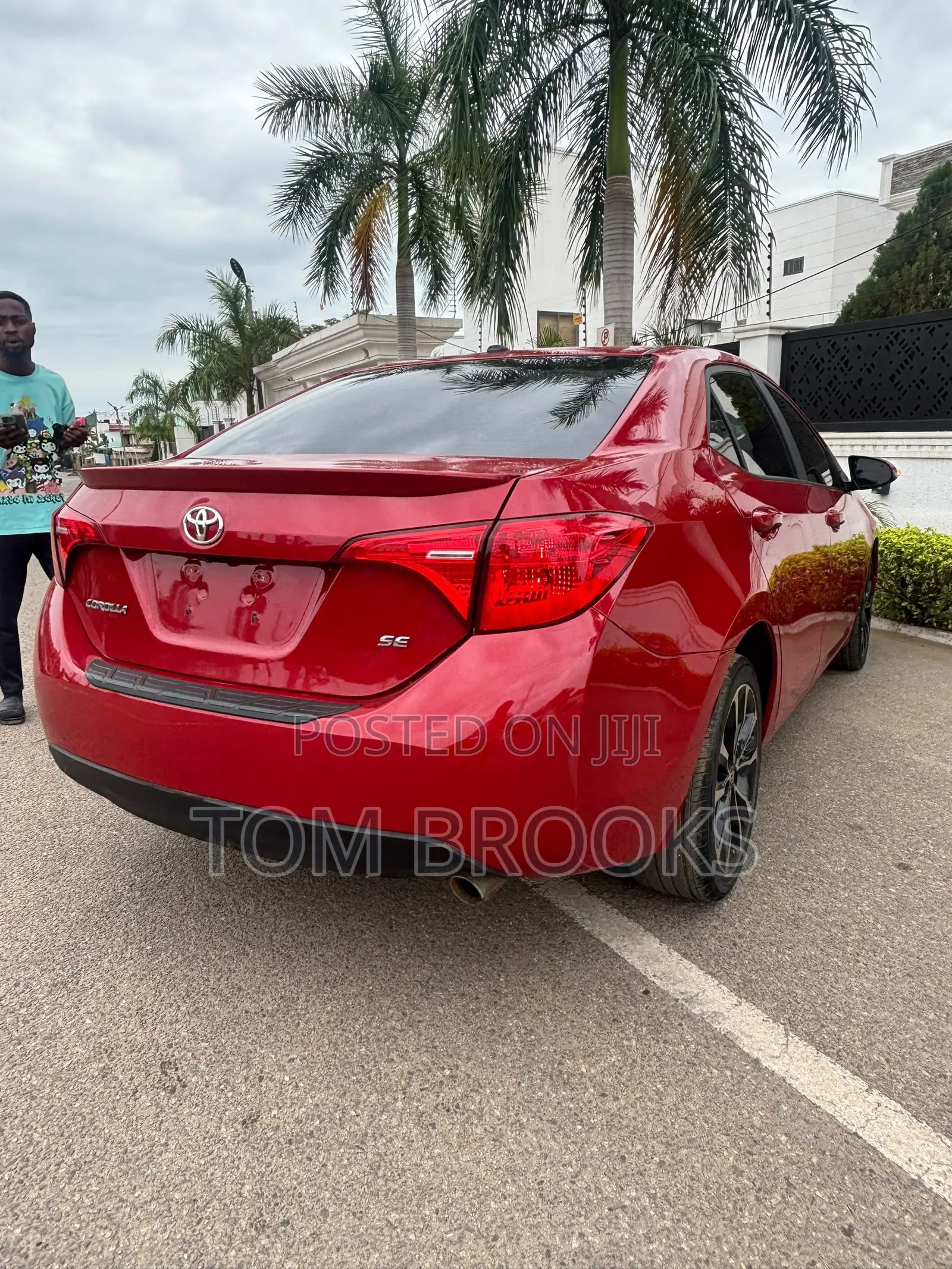 Toyota Corolla SE 4dr Sedan (1.8L 4cyl CVT) 2017 Red