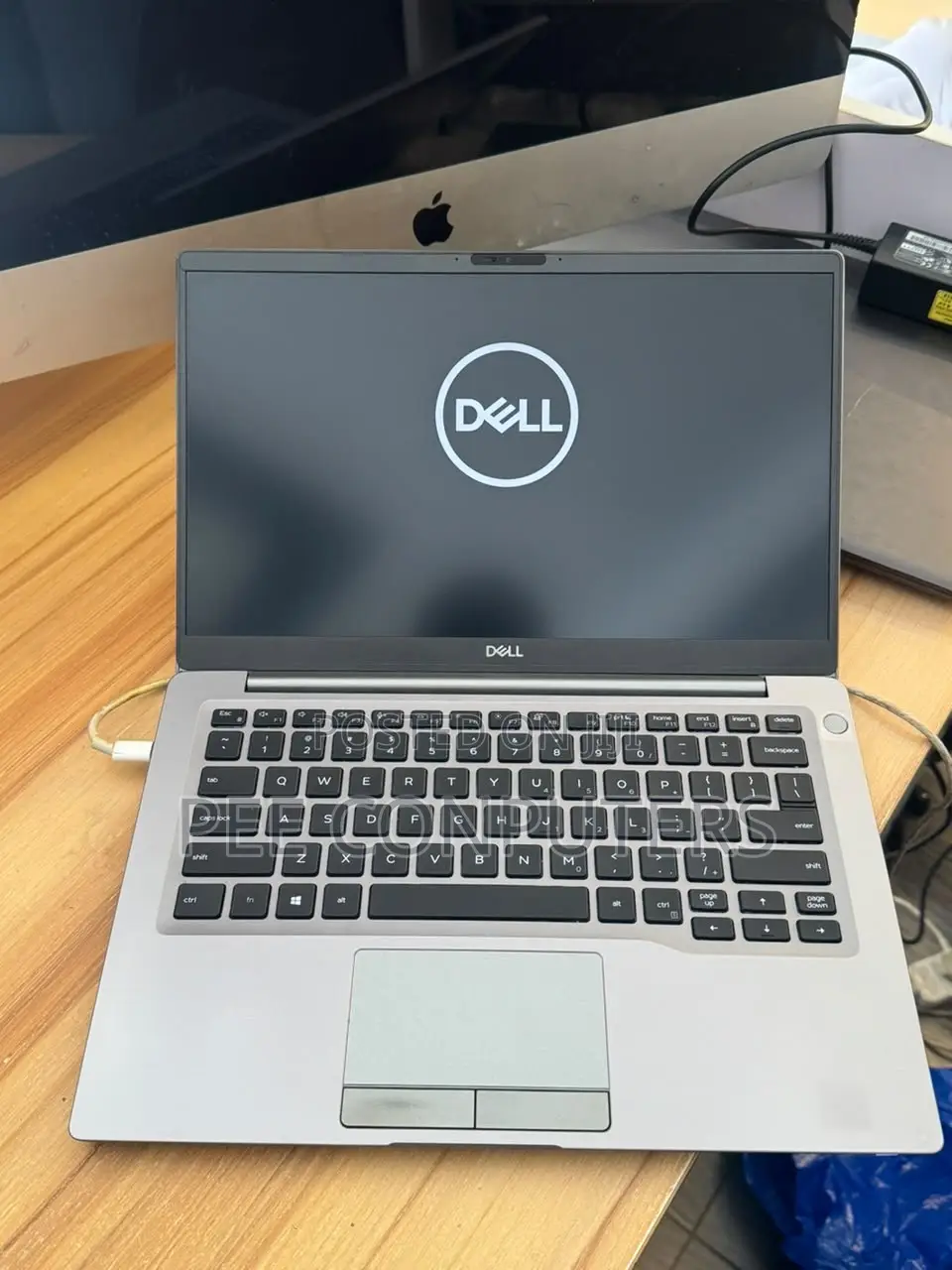 Laptop Dell Latitude 7400 8GB Intel Core i5 SSD 256GB