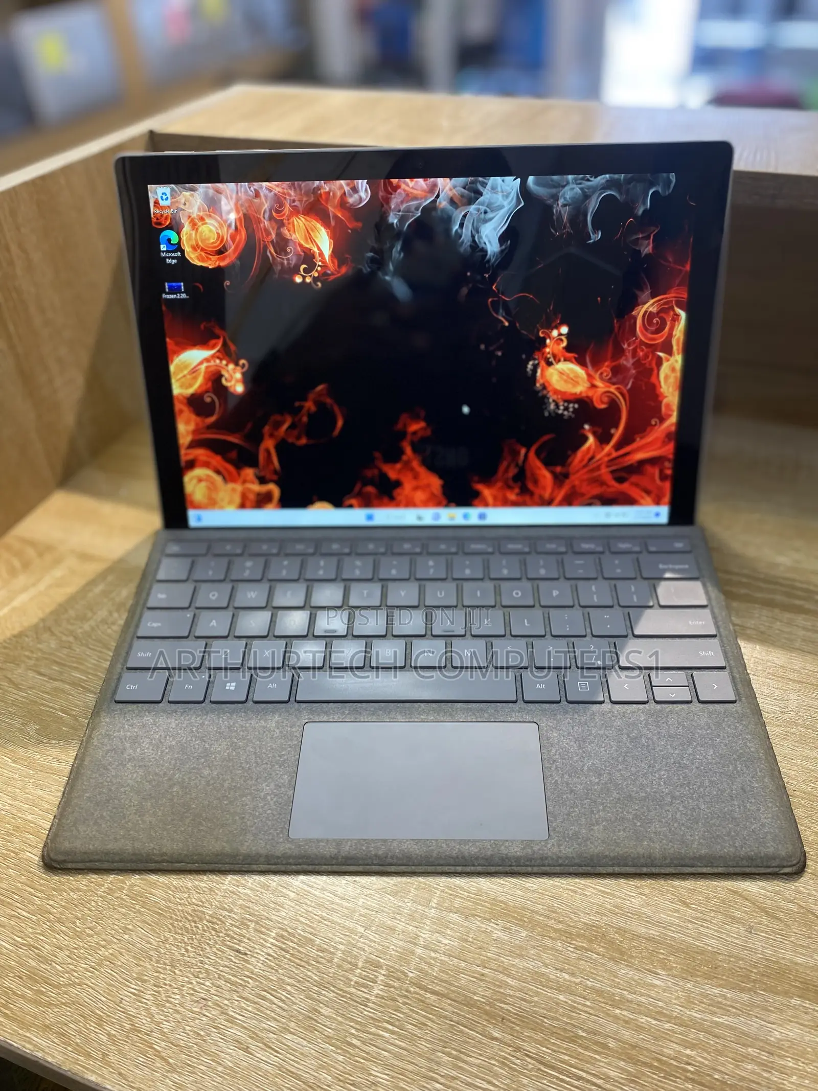 Laptop Microsoft Surface Pro 5 8GB Intel Core i7 SSD 256GB