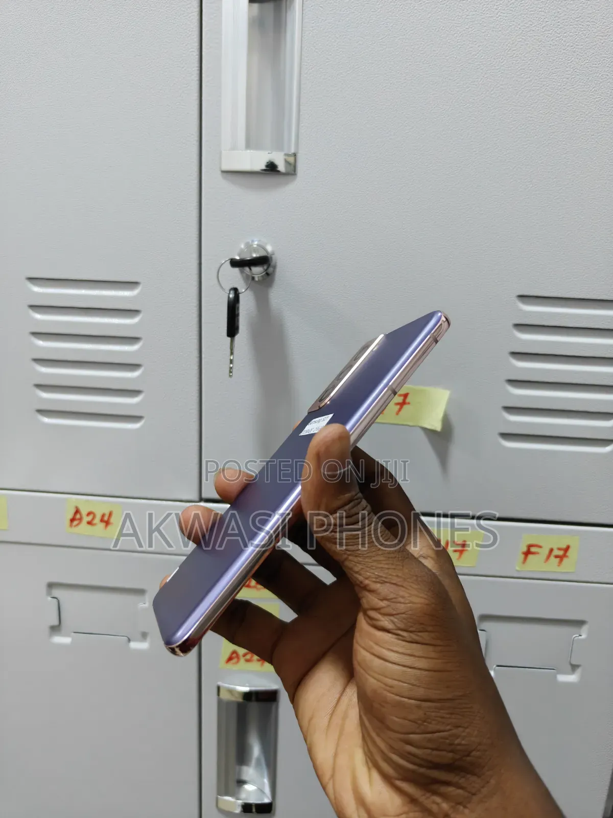 New Samsung Galaxy S21 5G 128 GB Purple