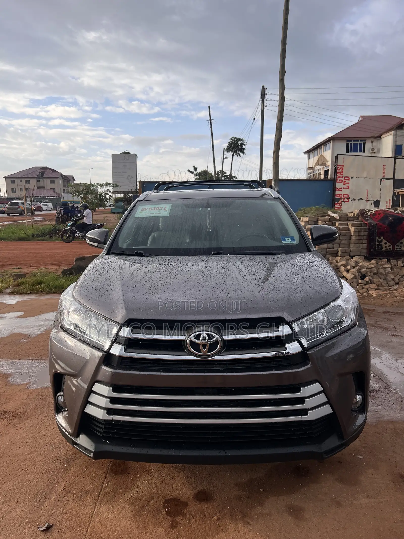 Toyota Highlander XLE V6 4x4 (3.5L 6cyl 6A) 2016 Gray