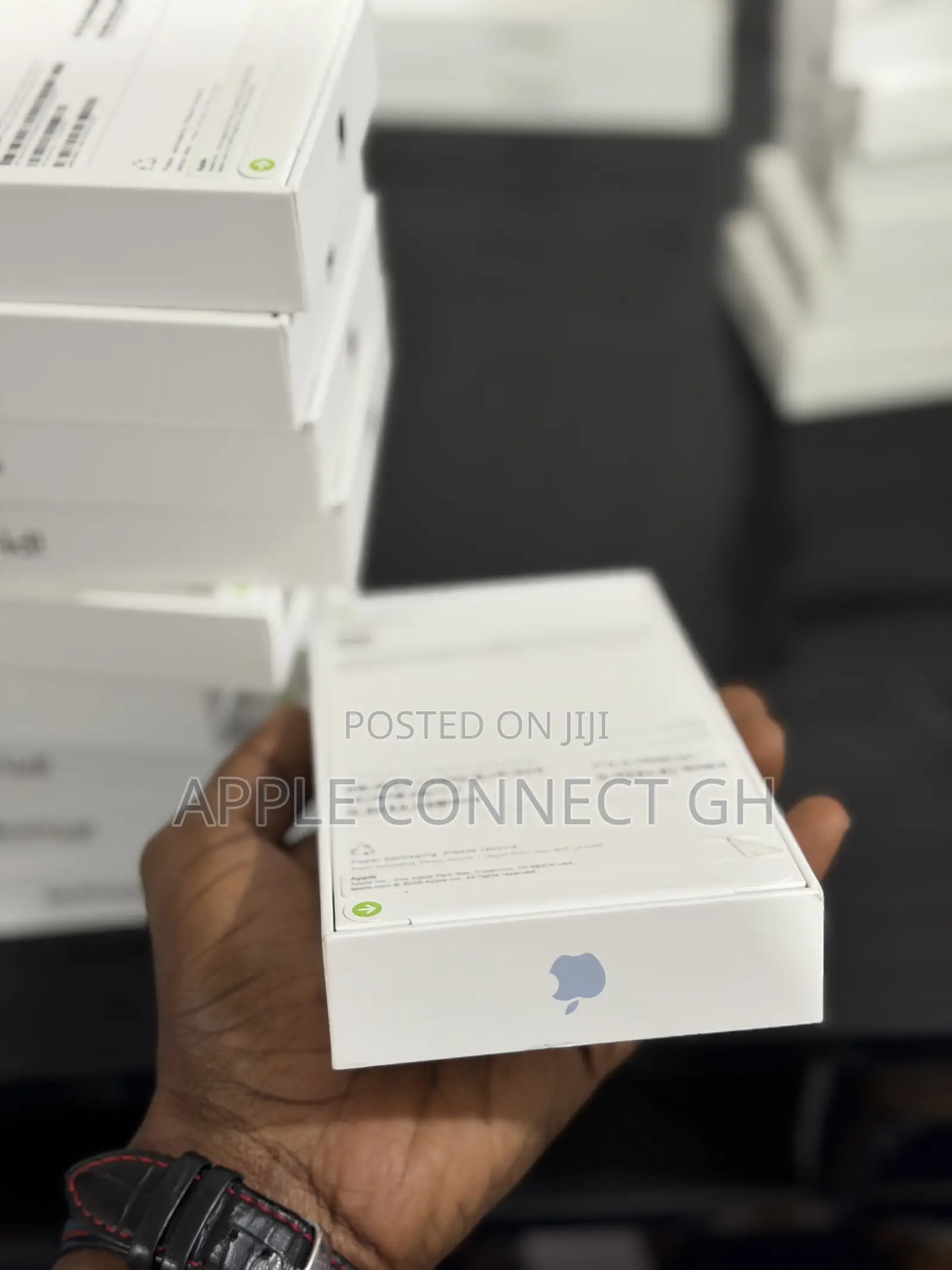 New Apple iPhone 18 Pro Max 512 GB Blue