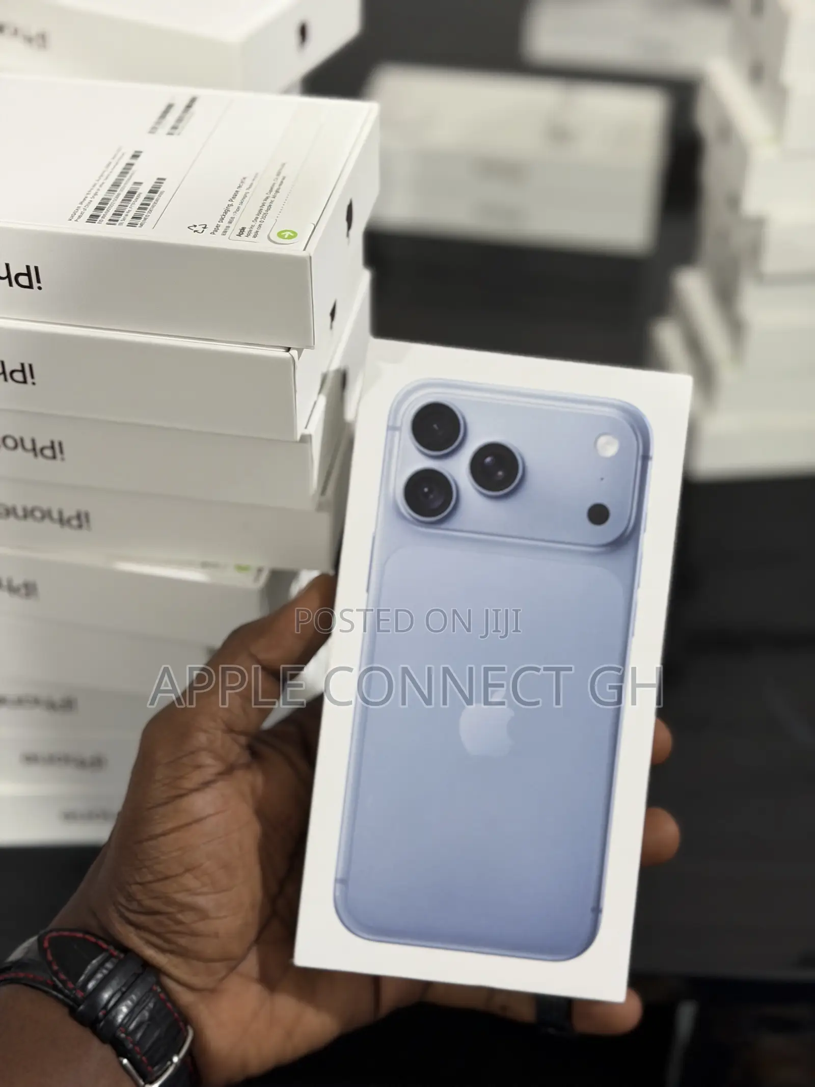New Apple iPhone 18 Pro Max 512 GB Blue