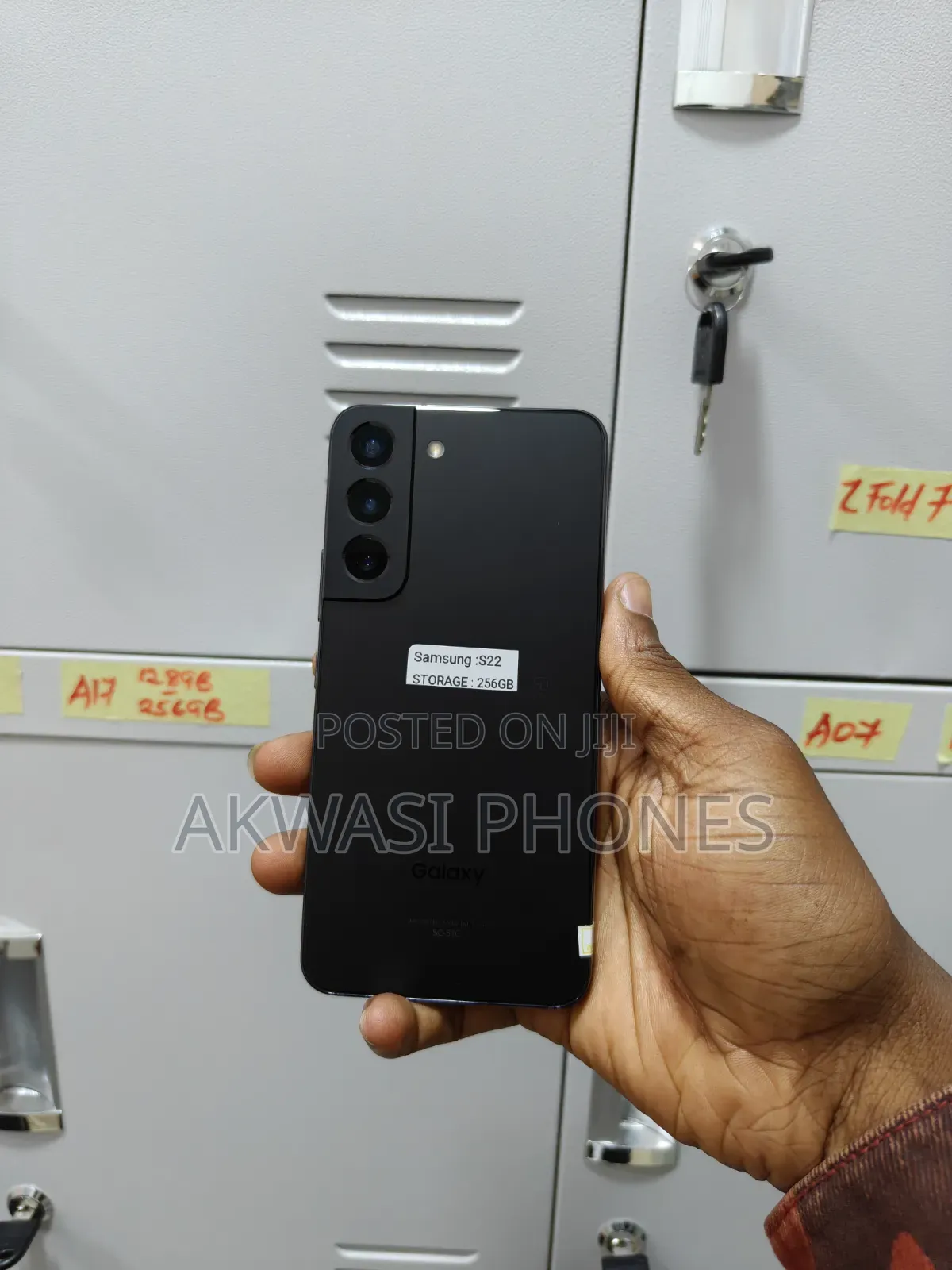 New Samsung Galaxy S22 5G 256 GB Black