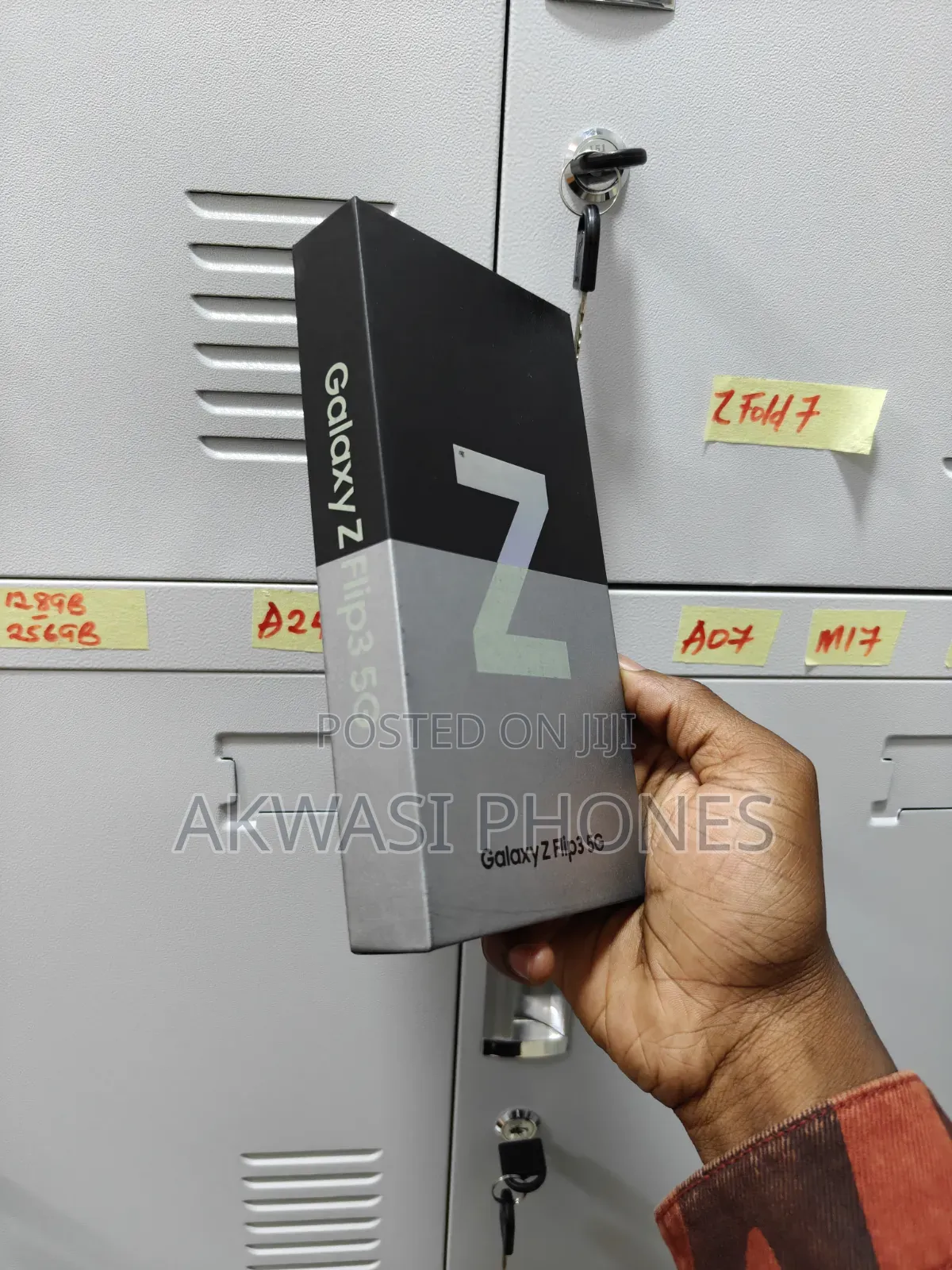 New Samsung Galaxy Z Flip 3 256 GB