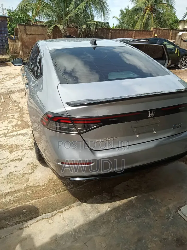 Honda Accord Hybrid 2024 Silver