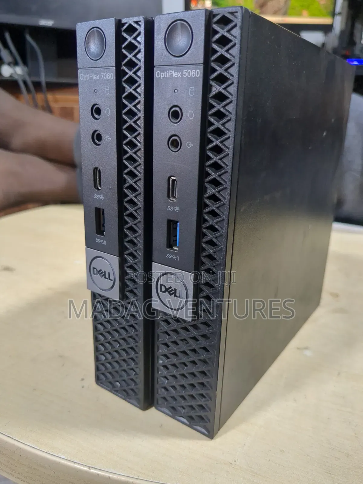 Desktop Computer Dell OptiPlex 7060 8GB Intel Core i7 SSD 256GB