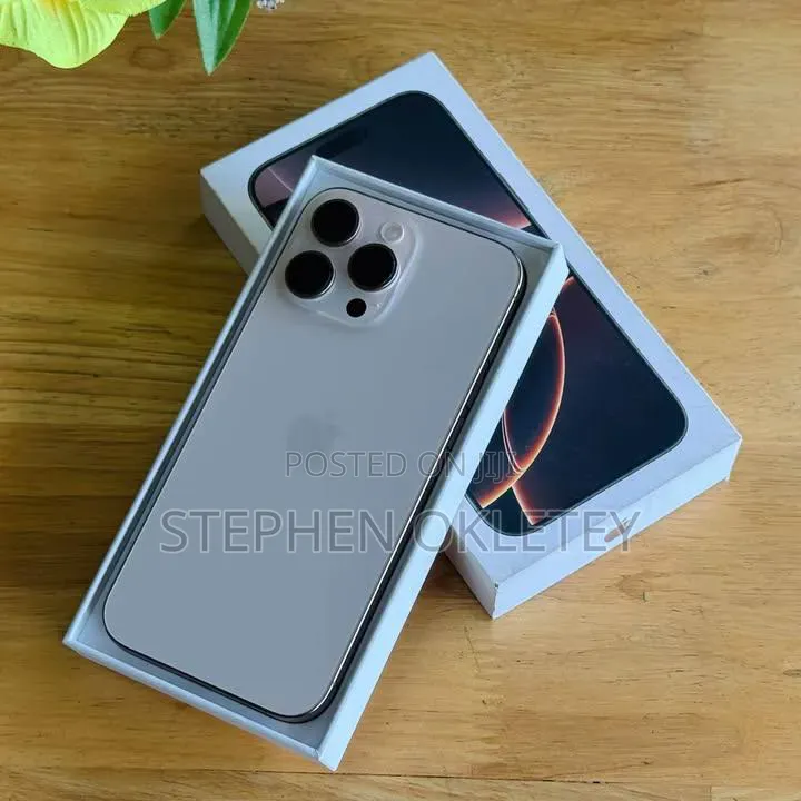 Apple iPhone 16 Pro Max 256 GB Gold