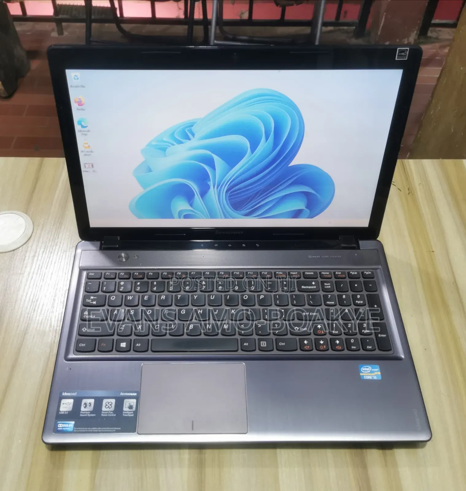 Laptop Lenovo IdeaPad Z580 8GB Intel Core i5 HDD 500GB