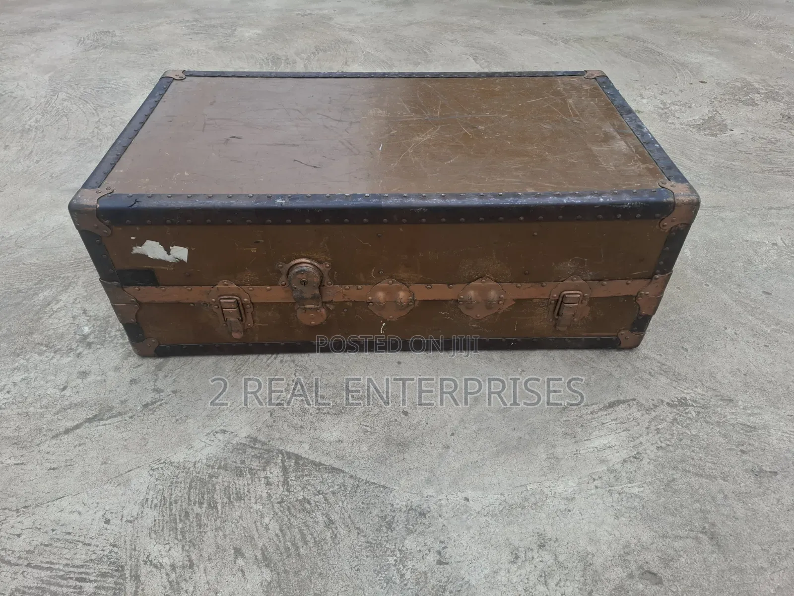 Victor British Manufacture Vintage Steamer Cabin Trunk Storage Chest