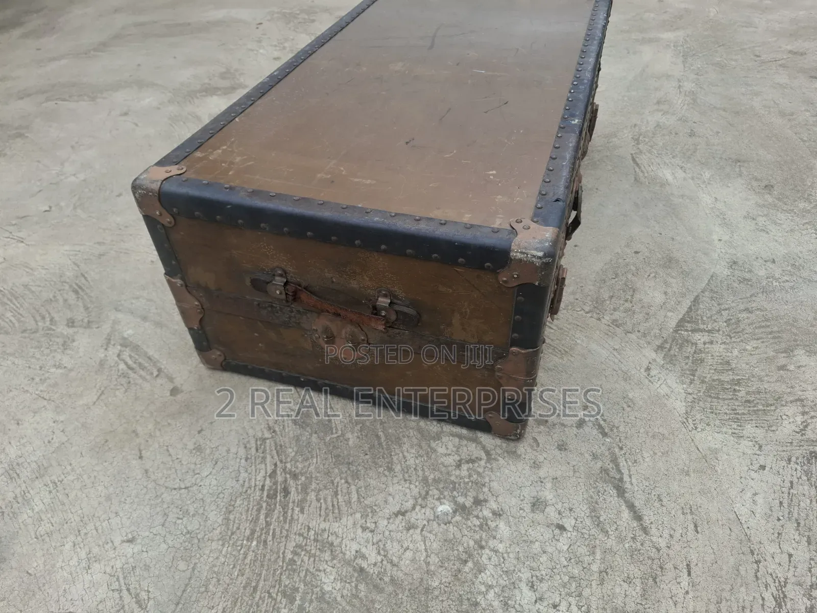 Victor British Manufacture Vintage Steamer Cabin Trunk Storage Chest