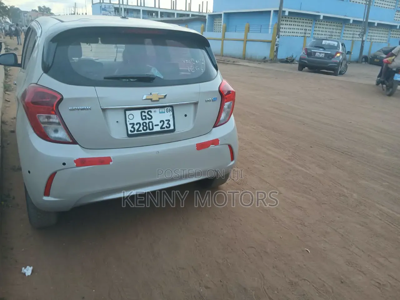Chevrolet Spark 2016 Gray