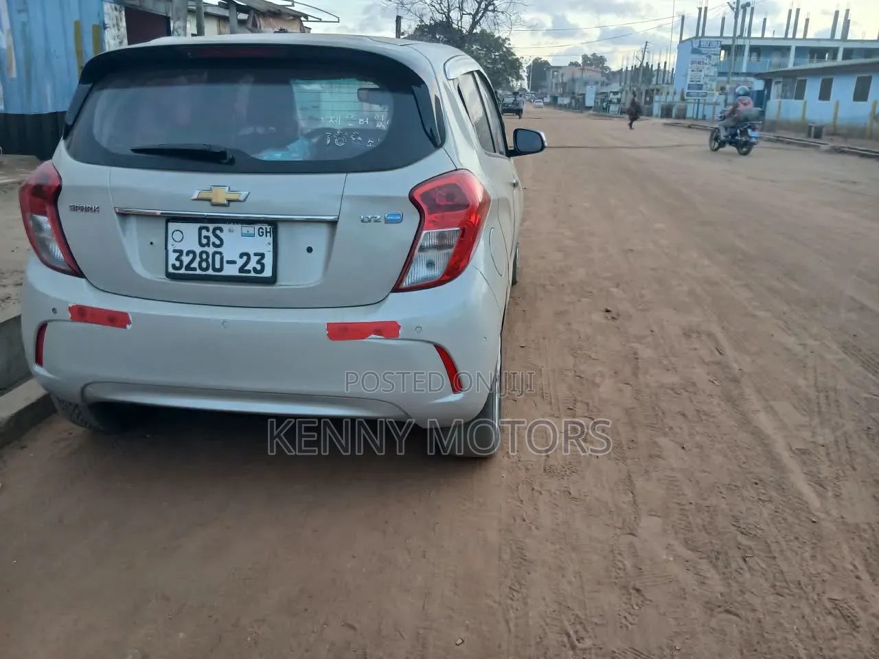 Chevrolet Spark 2016 Gray