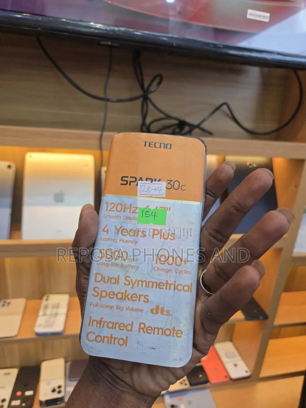 New Tecno Spark 30C 128 GB Graphite