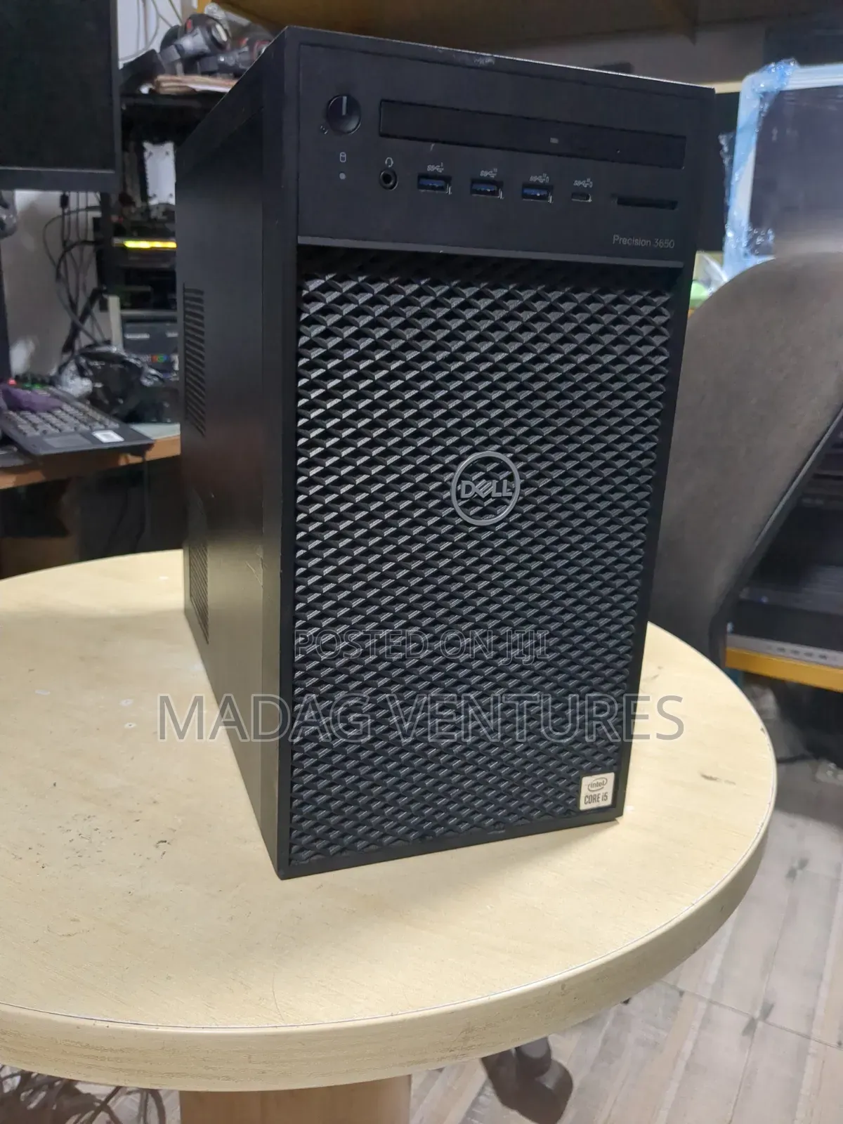 Desktop Computer Dell Precision 3000 16GB Intel Xeon SSD 256GB