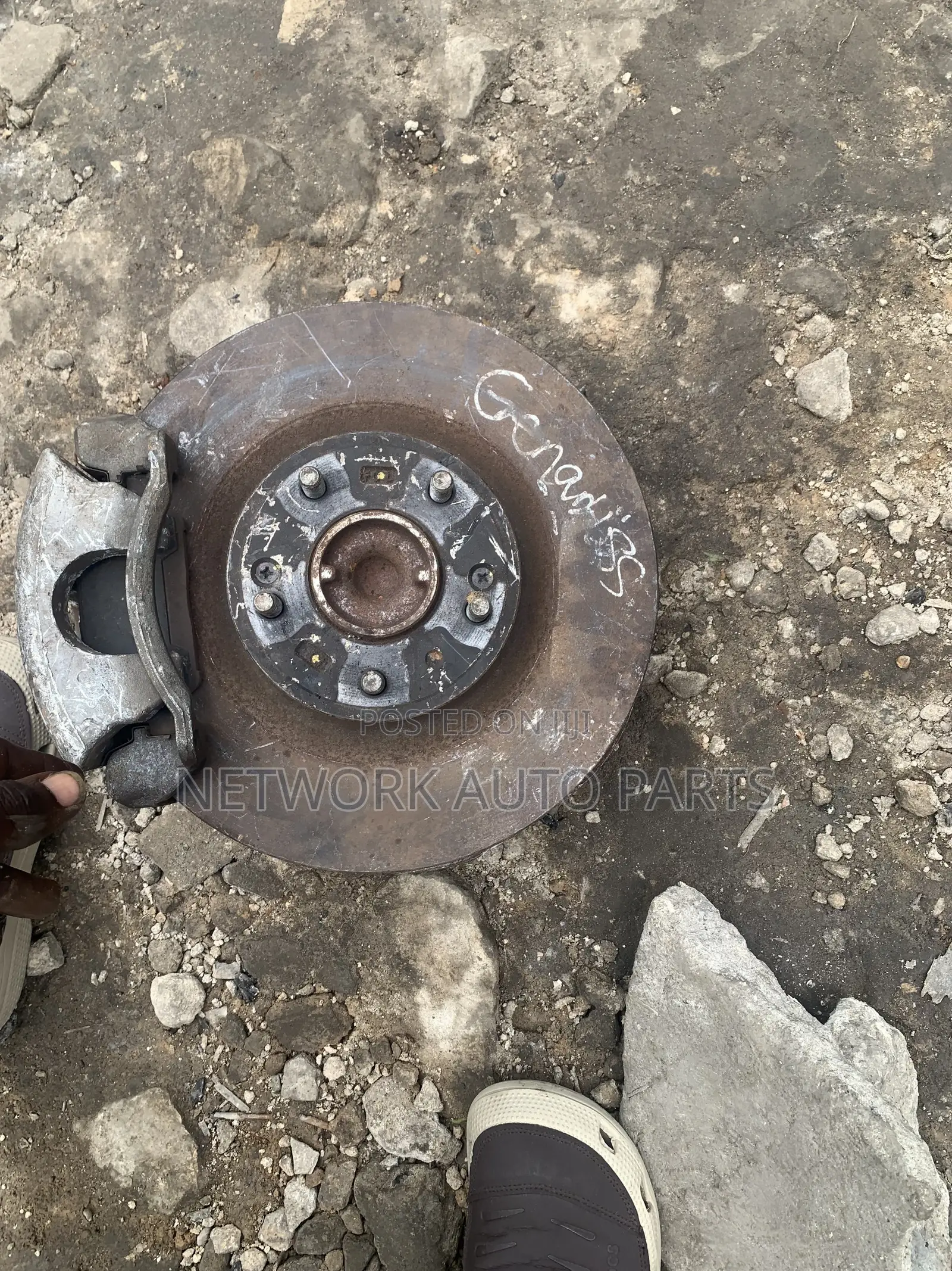 Genesis Front Hub