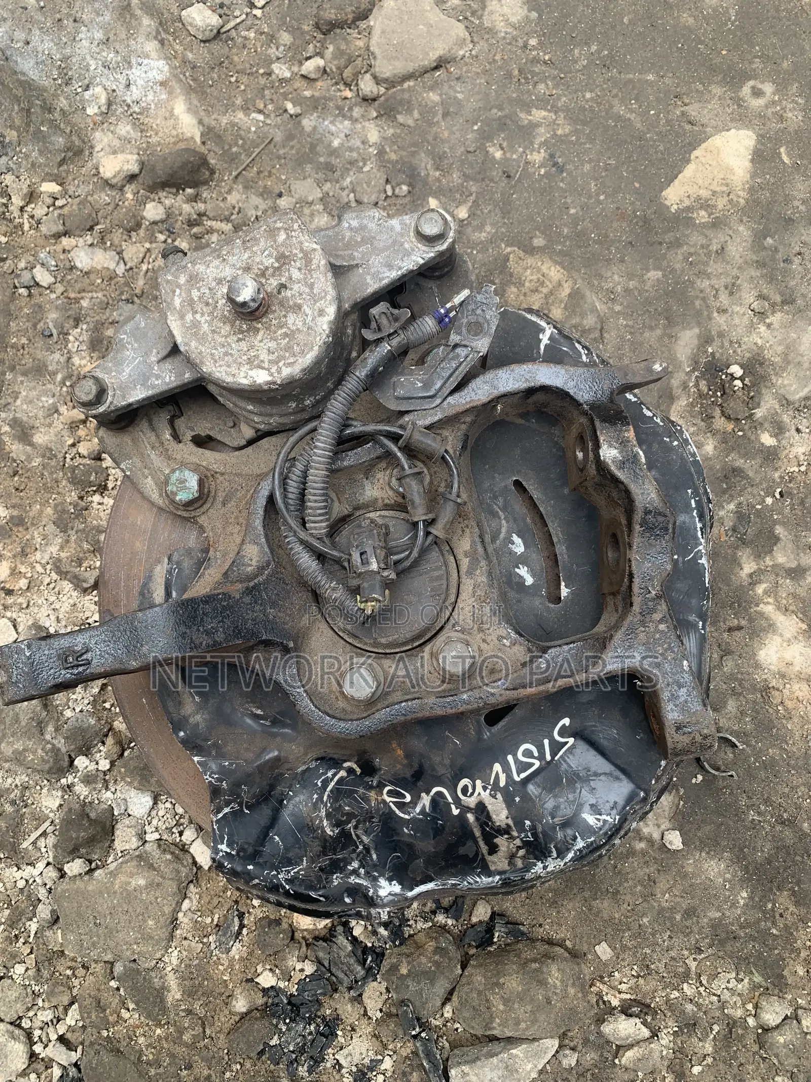 Genesis Front Hub