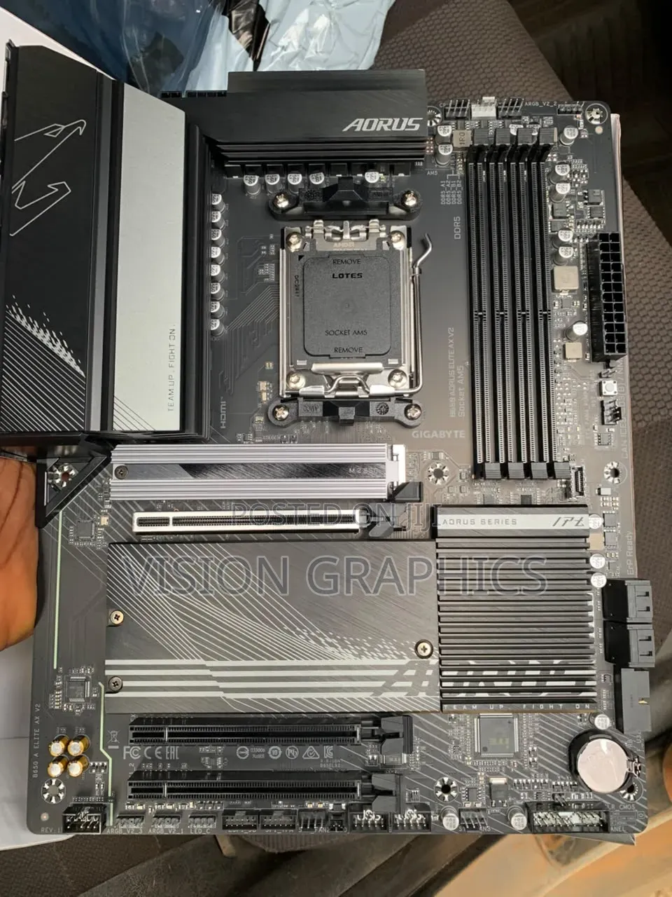 Gigabyte B650 Aorus Elite AX V2 WiFi Motherboard With Ryzen 7 7800x3d