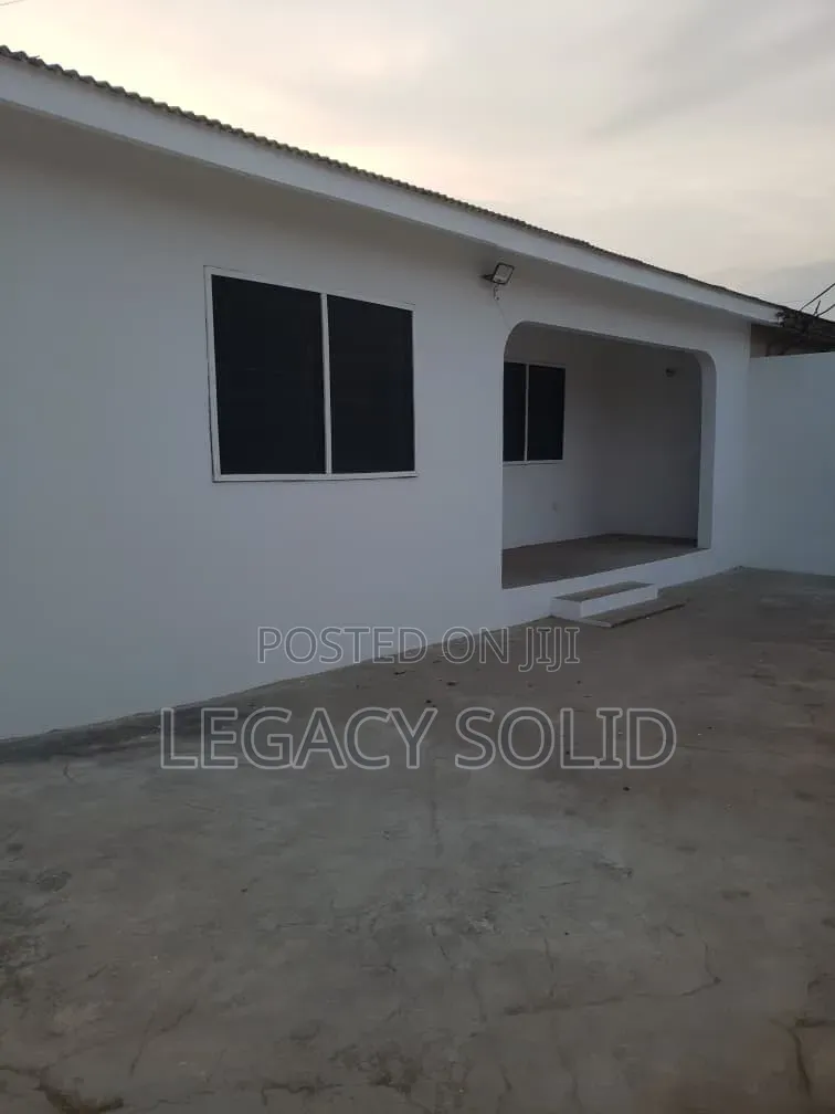 2bdrm House in Legacy Solid Real, New Town for rent