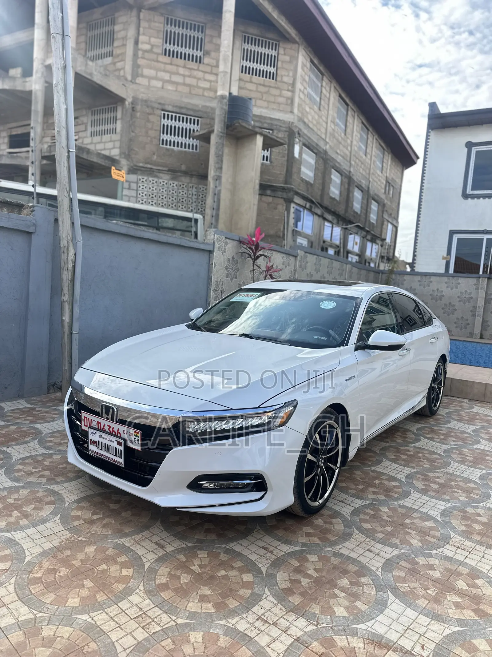 Honda Accord Touring 2.0T 2020 White