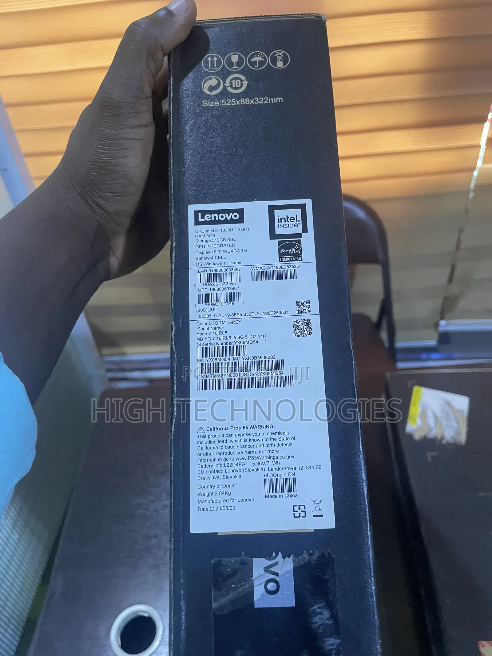 New Laptop Lenovo Yoga 7i 8GB Intel Core i5 SSD 512GB