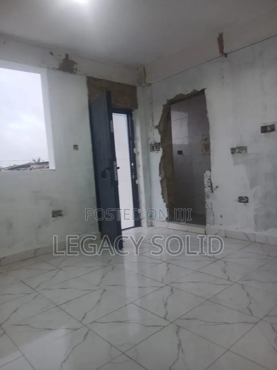 1bdrm Apartment in Legacy Solid Real, New Town for rent