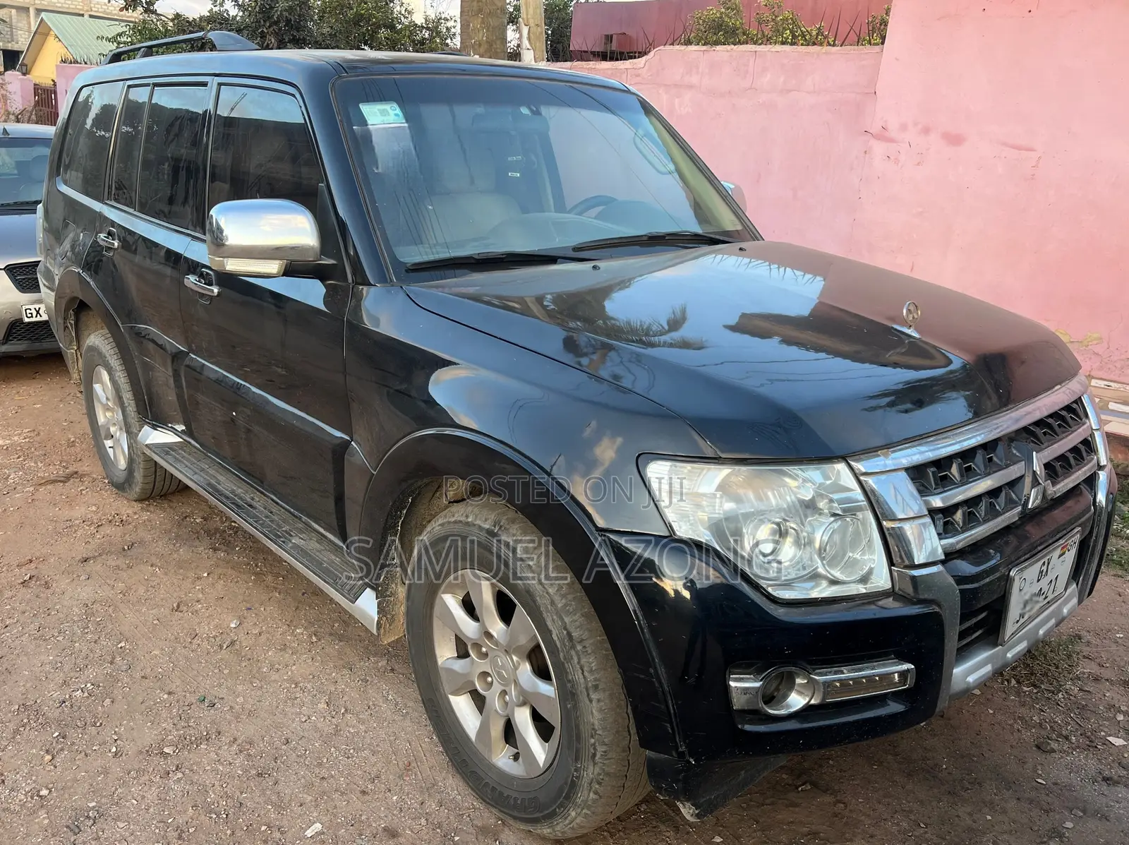Mitsubishi Pajero V90 2.8 GLS/GLX 2017 Black