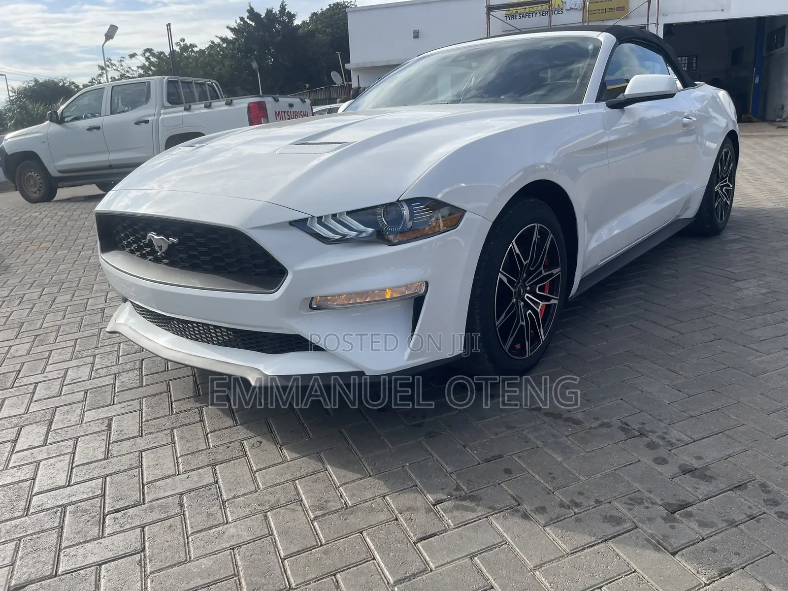 Ford Mustang 2021 White