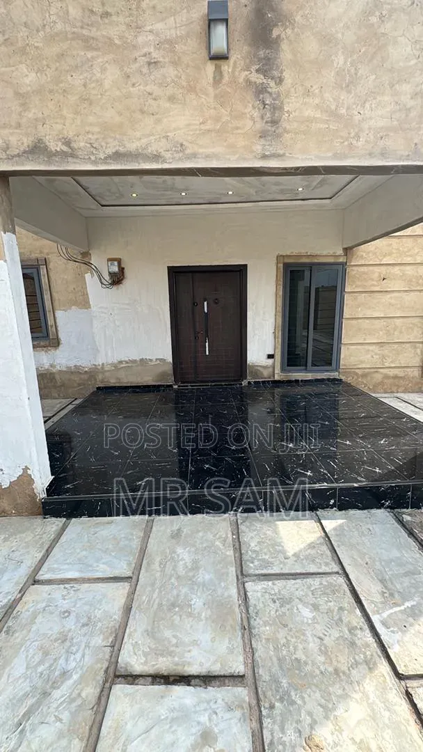 3bdrm House in Sam Properties, New Market for sale