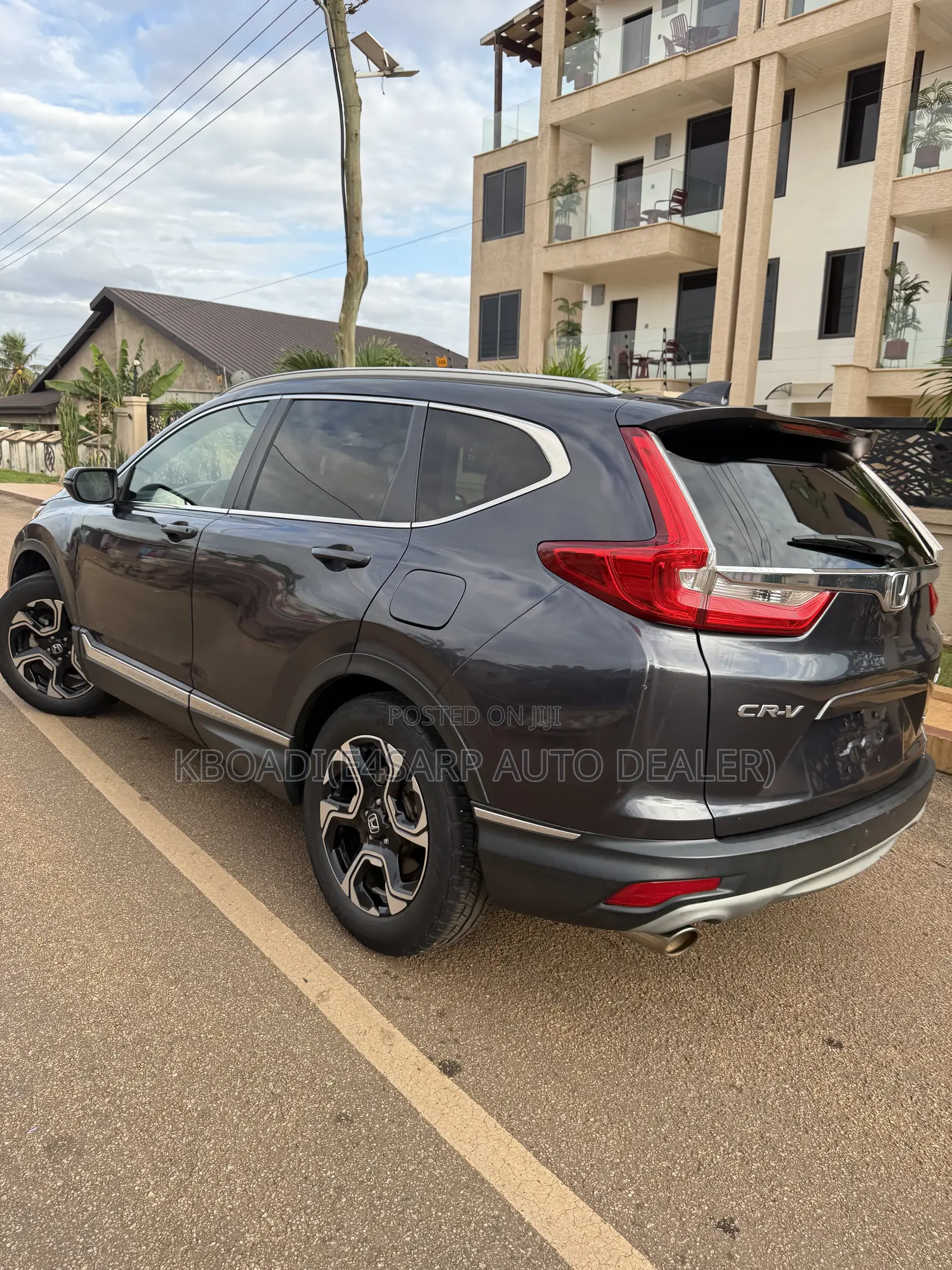 Honda CR-V Touring AWD 2019 Gray