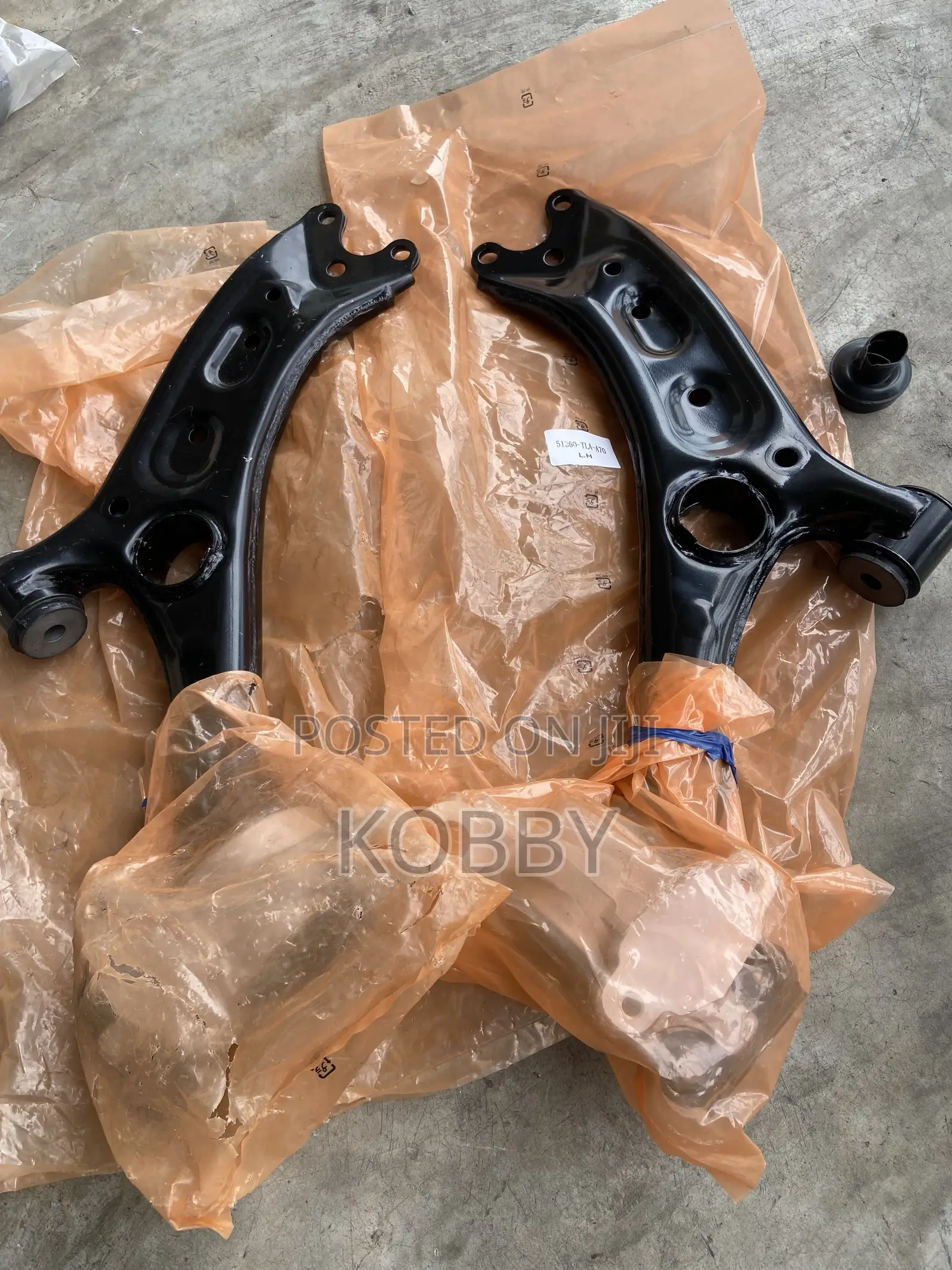 Honda CR-V / CRV 2017-2018,2019,2020 Lower Arm / Control Arm