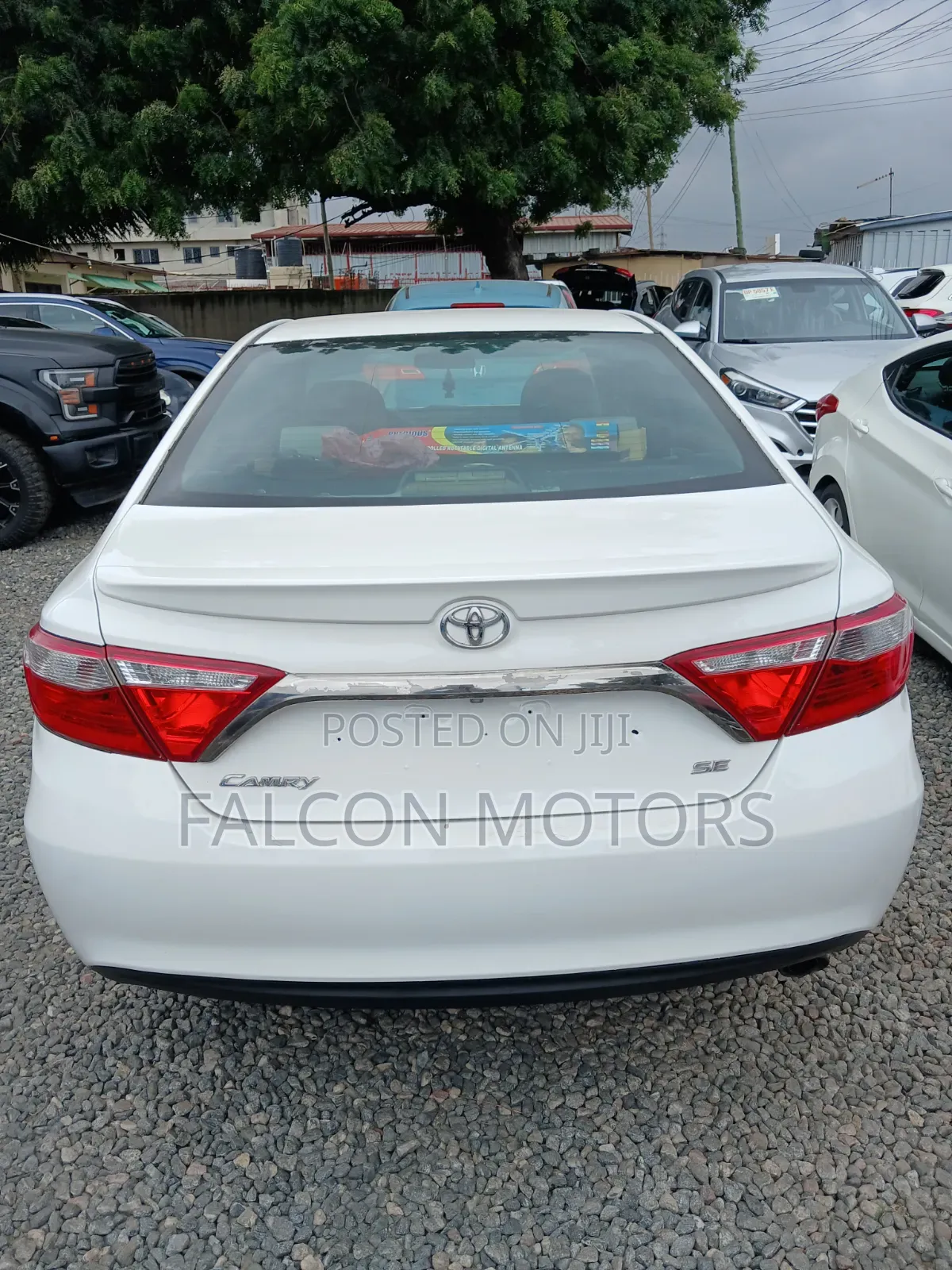 Toyota Camry 2016 White