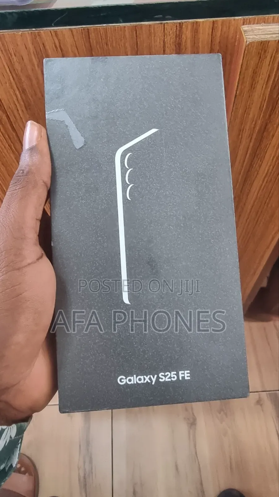 New Samsung Galaxy S25 FE 256 GB Gold