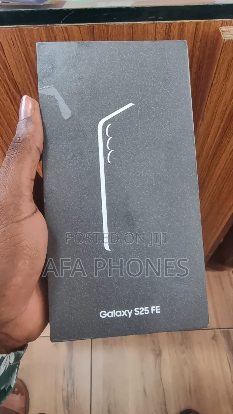 New Samsung Galaxy S25 FE 256 GB Gold