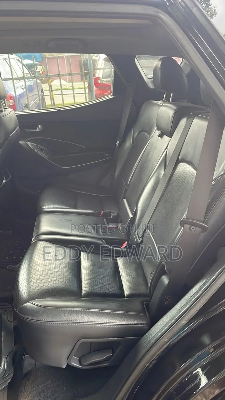 Hyundai Santa Fe 2017 Black