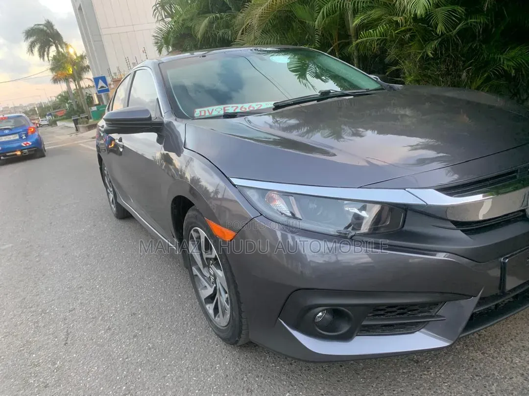 Honda Civic Sport Sedan 2019 Gray