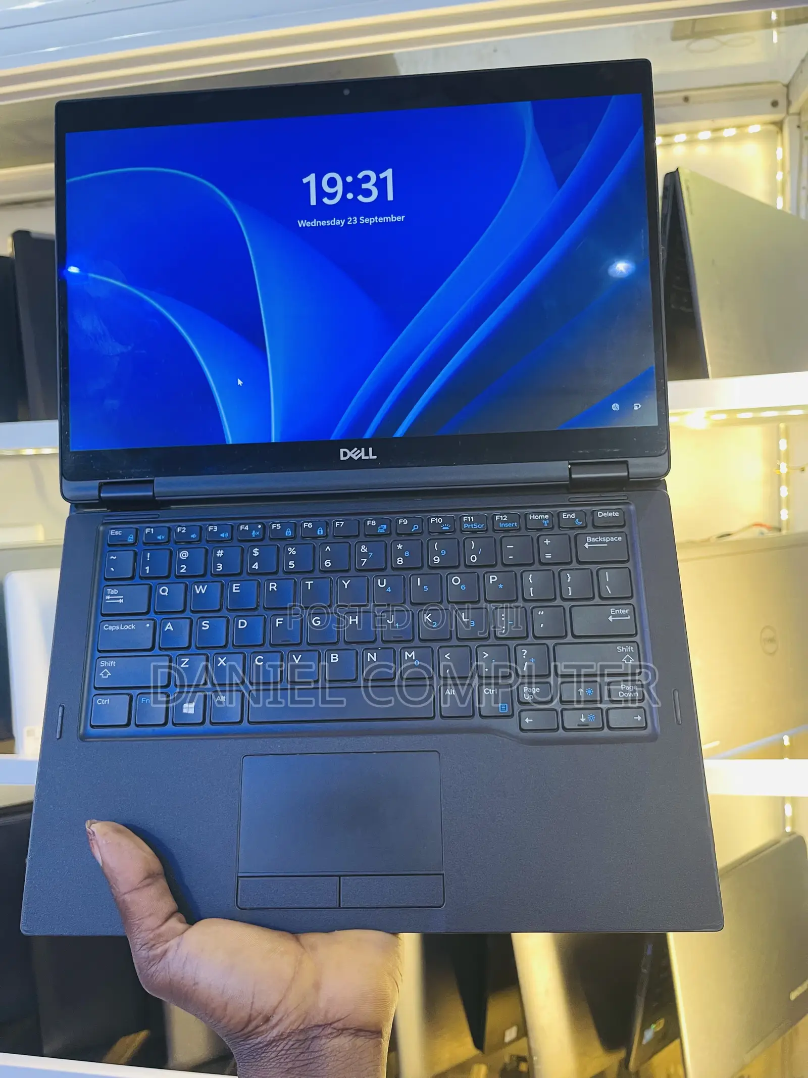 Laptop Dell Latitude 7390 2-in-1 16GB Intel Core i5 SSD 256GB