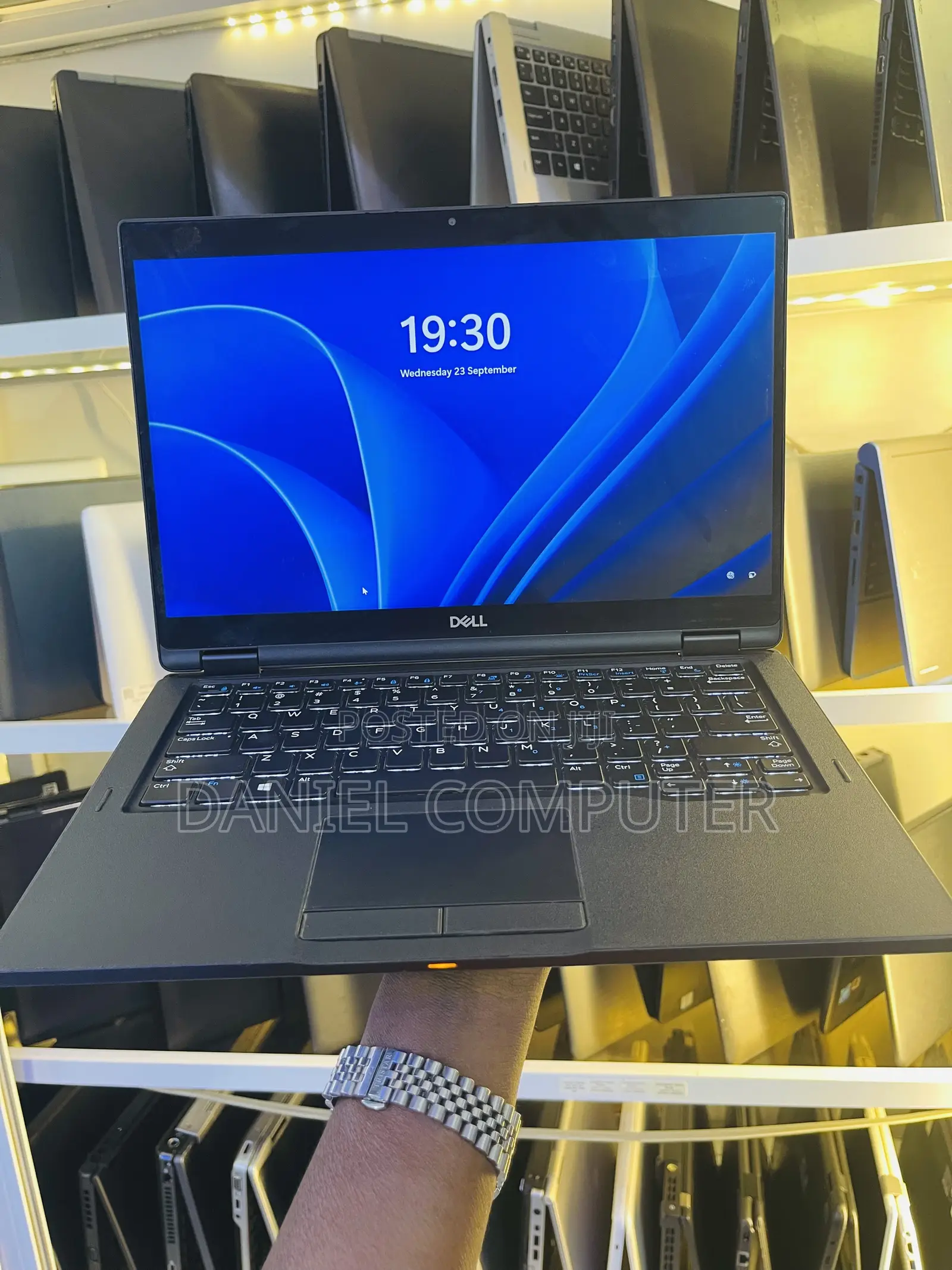 Laptop Dell Latitude 7390 2-in-1 16GB Intel Core i5 SSD 256GB