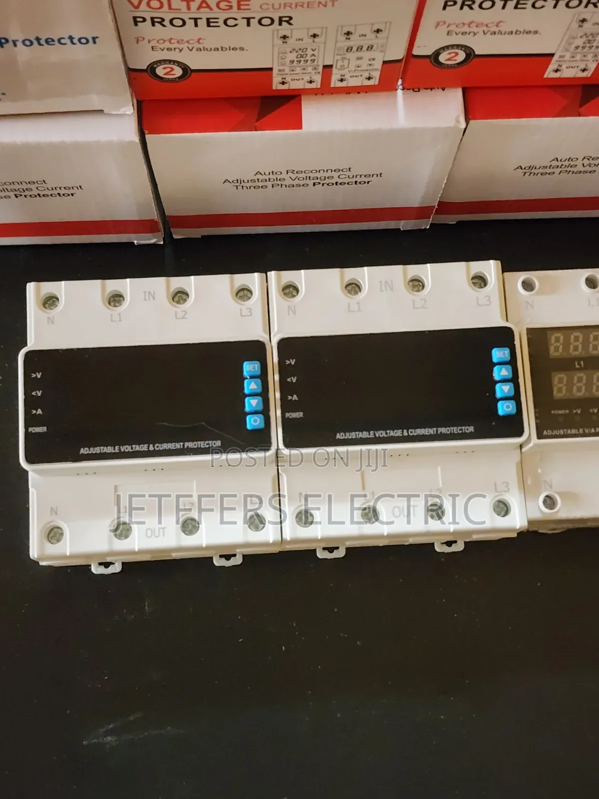 4 Pole Voltage and Current Protector