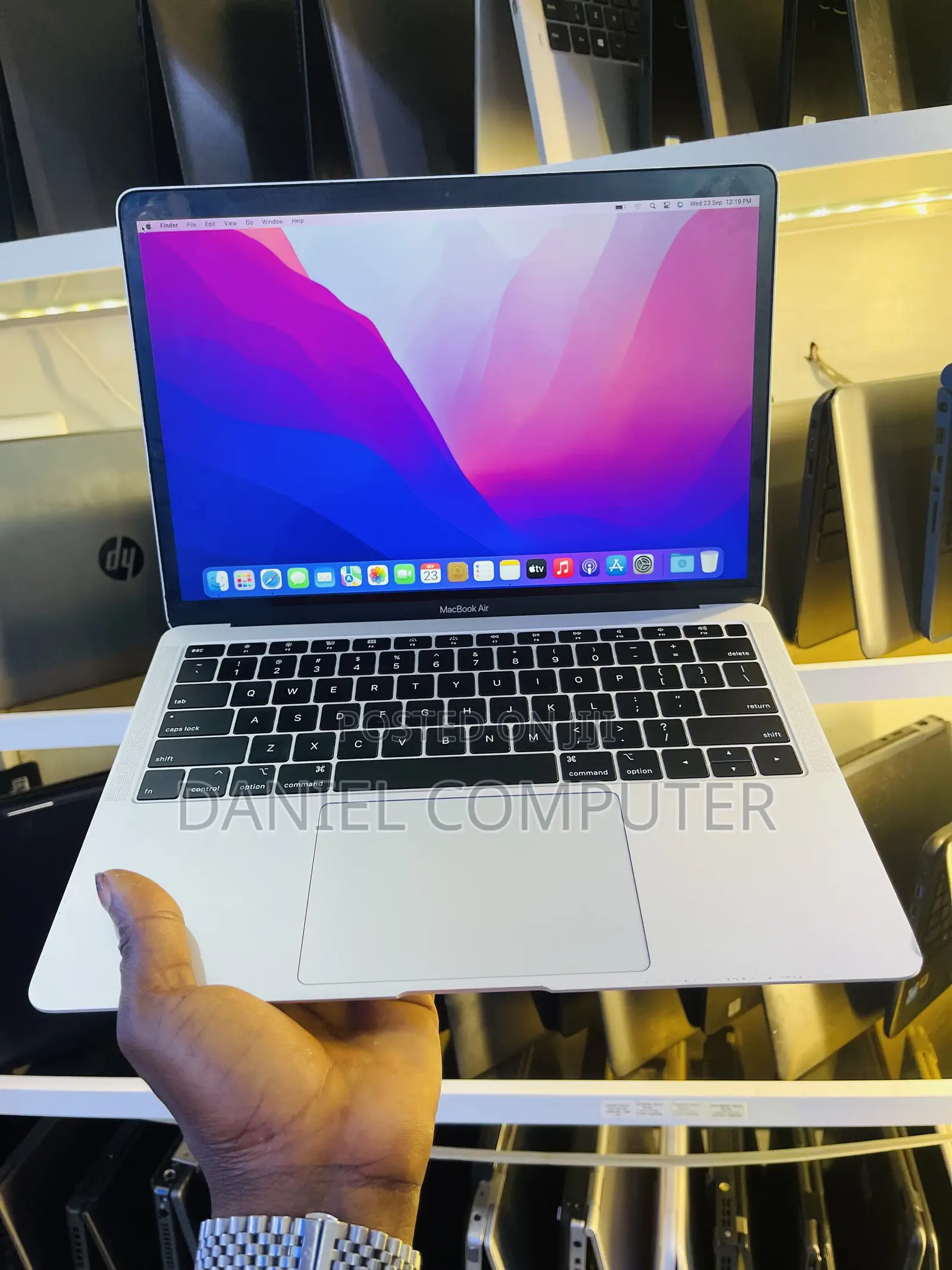 Laptop Apple MacBook Air 2018 8GB Intel Core i5 SSD 256GB